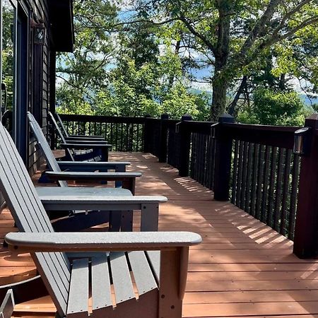 Mistletoe Cabin- Private Cabin W Views, Hottub, Pet Friendly เมอร์ฟี ภายนอก รูปภาพ